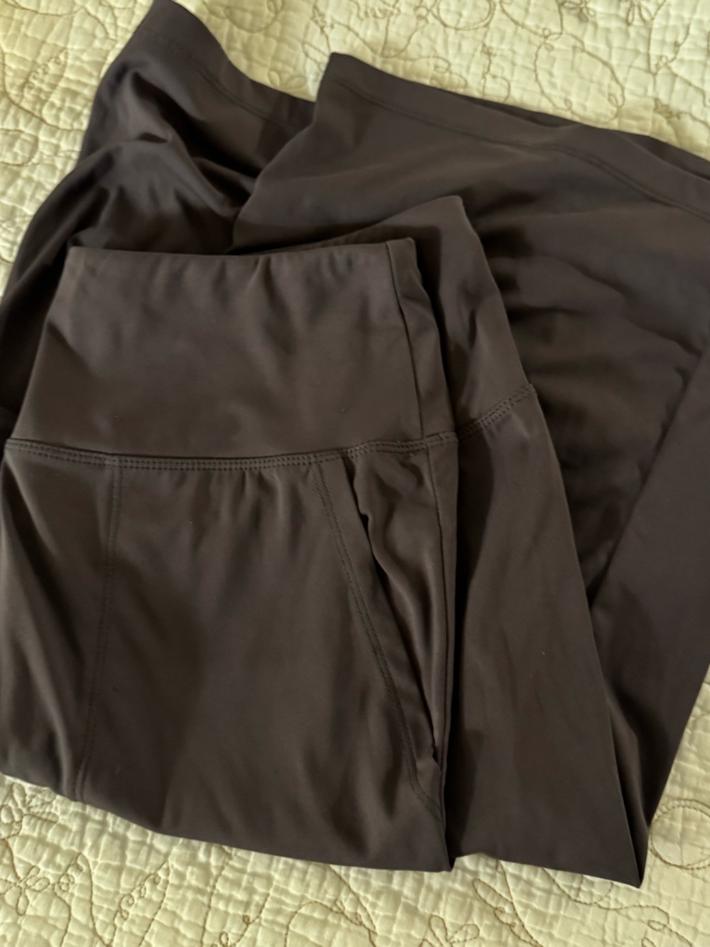 GAP Grey Active Shorts w/pockets